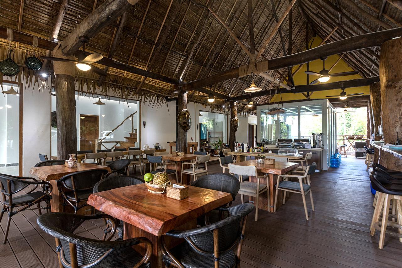 Beluu Sea View Resort Корор Экстерьер фото