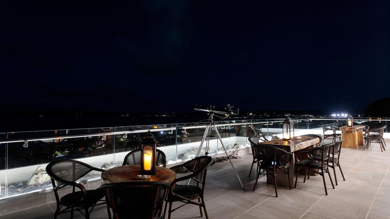 Beluu Sea View Resort Корор Экстерьер фото